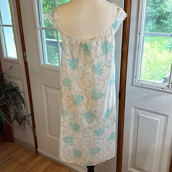 Vintage Elsie of Miami Nightgown - Picture 2 of 7